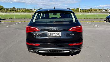 2011 Audi Q5 2.0T QUATTRO S-LINE