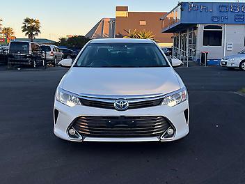 2015 Toyota Camry G Hybrid, Electric Seats, Bluetooth Stereo