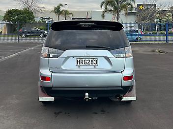2007 Mitsubishi Outlander 2.4L 7Seater, 4WD, Bluetooth, Rev Cam, Tow-Bar