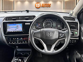 2018 Honda Grace Hybrid with Honda Sensing Suite, 1NZ Owner