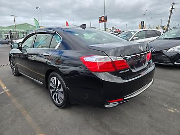 2014 Honda Accord LX .. Hybrid 