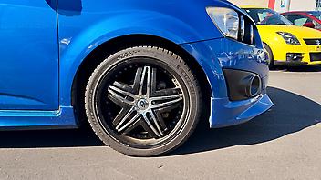 2014 Chevrolet Sonic BARINA ..