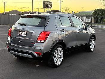 2018 Holden Trax LTZ 1.4P with Sunroof & CarPlay