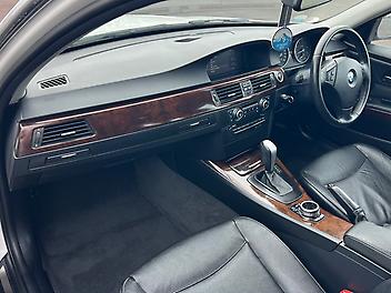 2012 Bmw 320i Touring **Heated & Memory Seats*i-Drive**