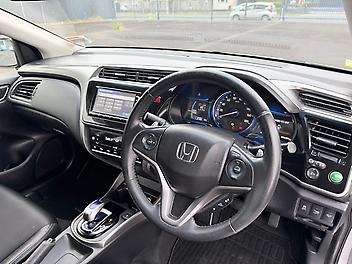 2016 Honda Grace Hybrid EX, Honda Sensing Suite, Low Kms, 1 Owner
