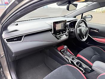 2019 Toyota Corolla Sport Hybrid with Toyota Safety Sense 2.0