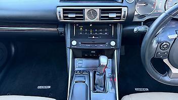 2013 Lexus Is 250 Fully loaded Sunroof
