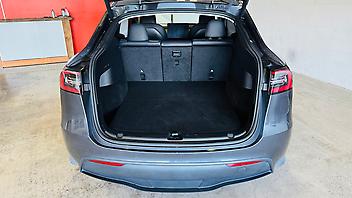 2022 Tesla Model Y REAR WHEEL DRIVE 60K