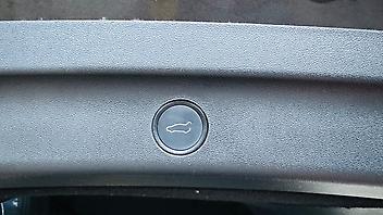 2022 Tesla Model Y REAR WHEEL DRIVE 60K