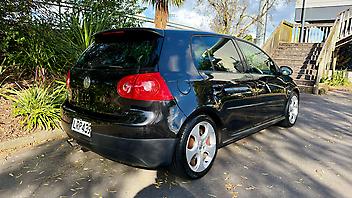 2009 Volkswagen Golf GTI…Finance Available 