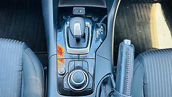 2014 Mazda Axela Cruise Control/Hybrid/2 Keys