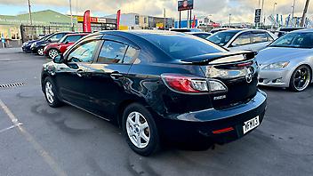 2009 Mazda Axela NZ STEREO