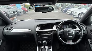 2010 Audi A4 S-Line….Low Km