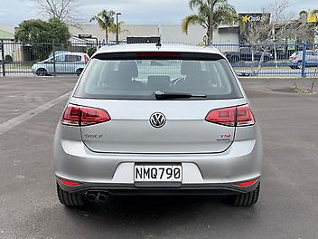 2014 Volkswagen Golf 1.4L TSi Highline, 1NZ Owner, Low kms