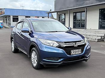2017 Honda Hr-v S 1.8P with Cruise, Bluetooth, Rev Camera