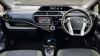 2015 Toyota Aqua S Hybrid **Push Start*Bluetooth*Rev Camera**