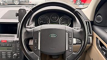 2012 Land Rover Freelander Tow-bar/Heated Seats/Cruise Control