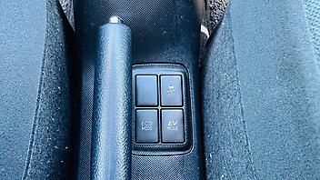 2015 Toyota Aqua HYBRID/PUSH START