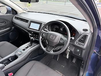 2017 Honda Hr-v S 1.8P with Cruise, Bluetooth, Rev Camera