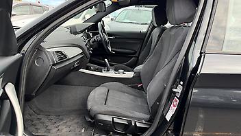 2015 Bmw 118i M SPORTS....