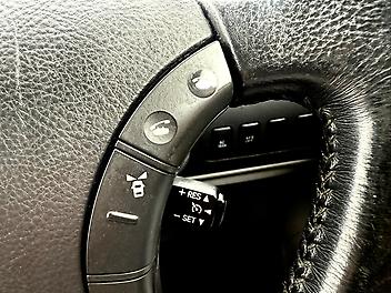 2006 Toyota Alphard 8 Seater family van  