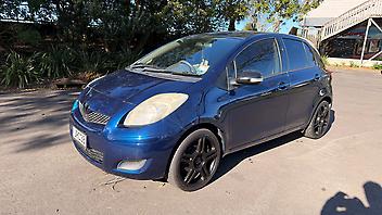 2008 Toyota Vitz F