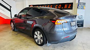 2022 Tesla Model Y REAR WHEEL DRIVE 60K