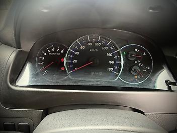 2006 Toyota Alphard 8 Seater family van  