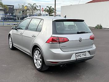 2014 Volkswagen Golf 1.4L TSi Highline, 1NZ Owner, Low kms