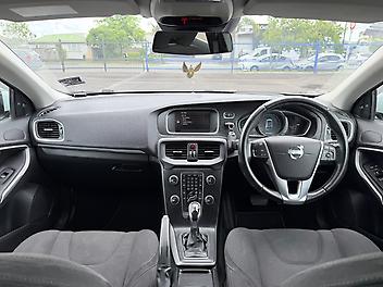 2013 Volvo V40 T4 Cruise, Rear Park Sensors, Push Start *Low kms*