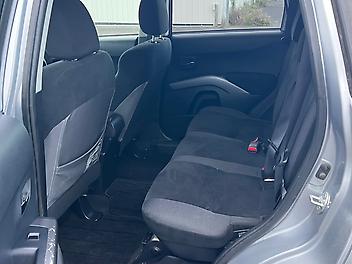 2007 Mitsubishi Outlander 2.4L 7Seater, 4WD, Bluetooth, Rev Cam, Tow-Bar