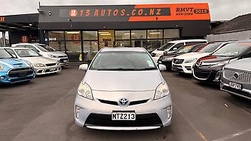 2015 Toyota Prius Bluetooth/Tidy