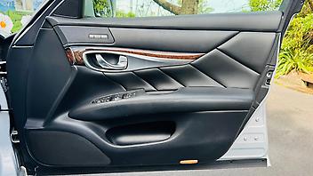 2012 Nissan Fuga HYBRID/heated & Ventilated Seats