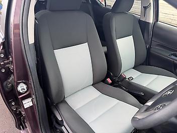 2014 Toyota Aqua Push Start, Heated Seats, Low kms