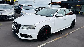 2010 Audi A4 S-Line….Low Km