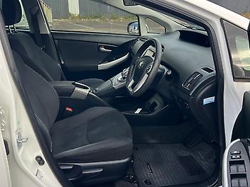 2015 Toyota Prius New Tyres & Service , NZ 1 Owner, Fuel Saver