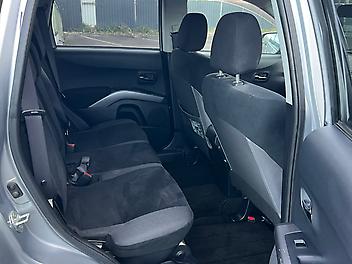 2007 Mitsubishi Outlander 2.4L 7Seater, 4WD, Bluetooth, Rev Cam, Tow-Bar