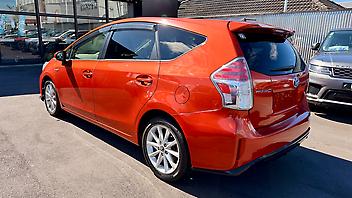 2017 Toyota Prius ALPHA