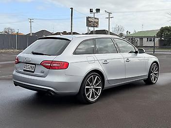 2015 Audi A4 Avant facelift with Adaptive Cruise & Lane Assist