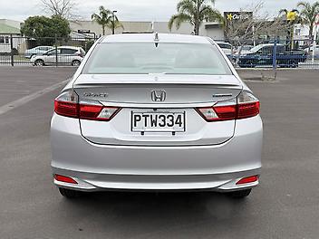 2016 Honda Grace Hybrid EX, Honda Sensing Suite, Low Kms, 1 Owner