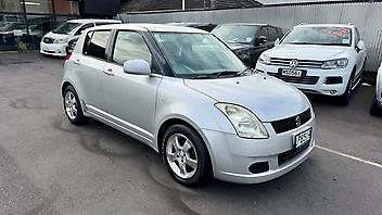 2005 Suzuki Swift Just Traded .. 