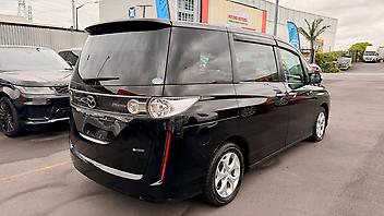 2010 Mazda Biante 8 Seater People Mover