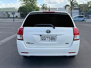 2014 Toyota Corolla Fielder Hybrid *Push Start*Heated Seats*Low kms*