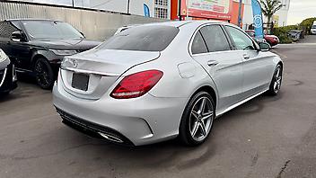 2017 Mercedes-benz C 200 VERY LOW KMS