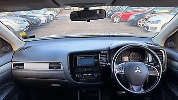 2014 Mitsubishi Outlander LS 2.0P/CVT/SW/5DR/5