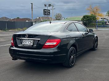 2011 Mercedes-benz C 180 180 CGI COUPE