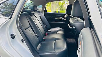 2012 Nissan Fuga HYBRID/heated & Ventilated Seats