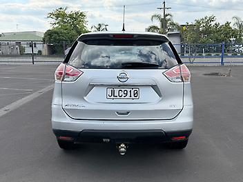 2015 Nissan X-trail ST 2.5P 7 Seater NZ New