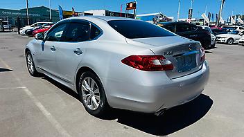 2014 Nissan Fuga 350GT HYBRID