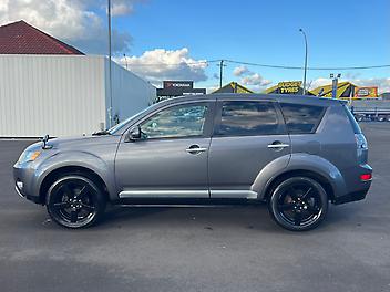 2008 Mitsubishi Outlander 2.4L 4WD 7Seater